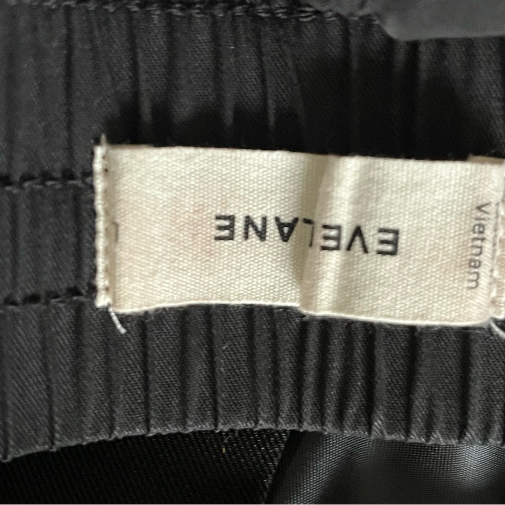 Everlane Tencel Relaxed Fit Pull-on Elastic-Waist Cropped Peants - Picture 8 of 9